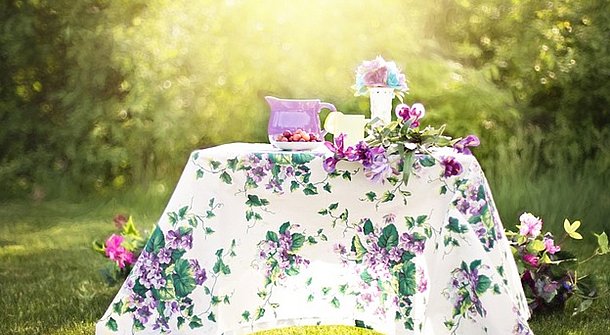 Sommerliche Beleuchtung für die Gartenparty